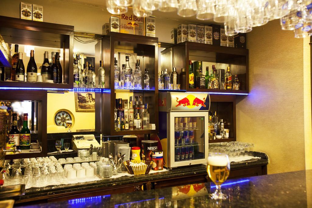 Adana Erten Hotel Екстер'єр фото